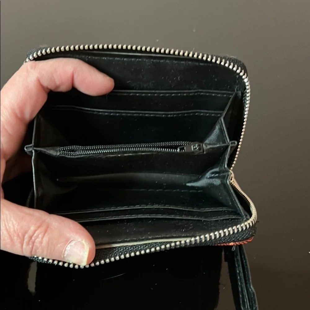 Plaid Red and Black Wallet - Picture 5 of 5